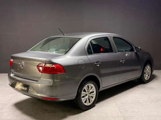 VOLKSWAGEN-VOYAGE-2021