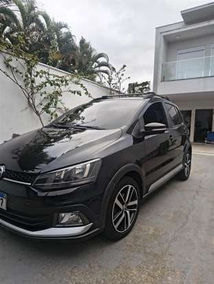 VOLKSWAGEN-FOX-2020