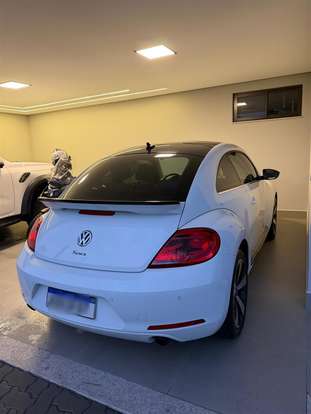 VOLKSWAGEN-FUSCA-2014