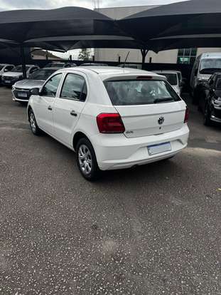 VOLKSWAGEN-GOL-2022