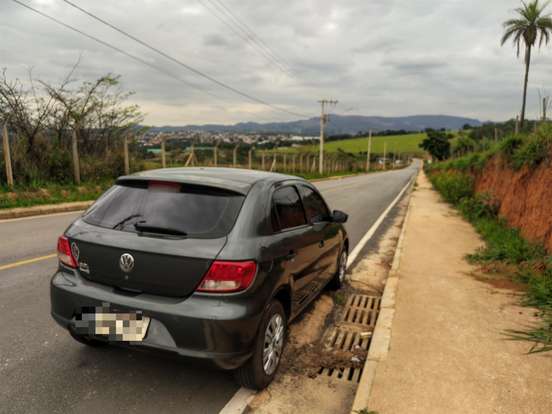 VOLKSWAGEN-GOL-2012