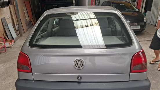 VOLKSWAGEN-GOL-2002