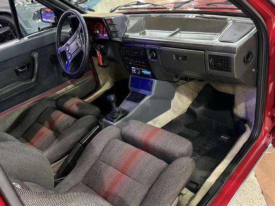 VOLKSWAGEN-GOL-2.0 GTI 8V GASOLINA 2P MANUAL VOLKSWAGEN-GOL-1992