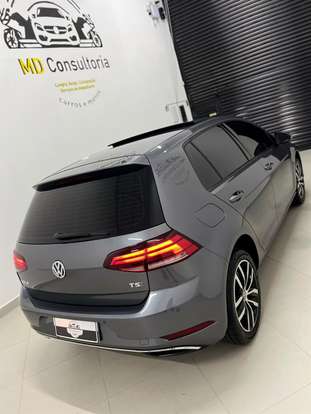 VOLKSWAGEN-GOLF-2017