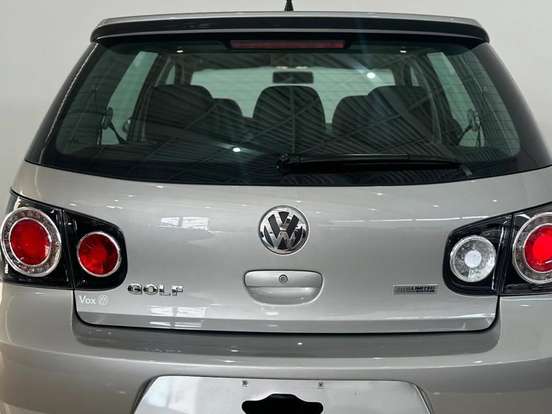 VOLKSWAGEN-GOLF-1.6 MI SPORTLINE LIMITED EDITION 8V FLEX 4P MANUAL VOLKSWAGEN-GOLF-2011