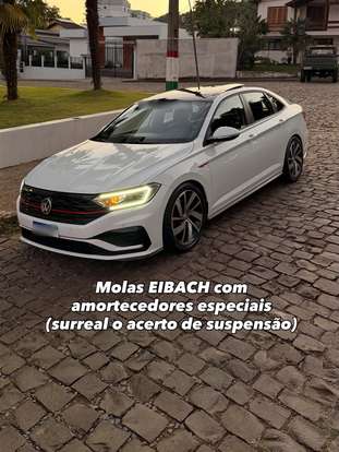 VOLKSWAGEN-JETTA-2019