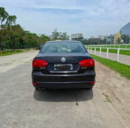 VOLKSWAGEN-JETTA-2.0 TSI HIGHLINE 200CV GASOLINA 4P TIPTRONIC VOLKSWAGEN-JETTA-2012