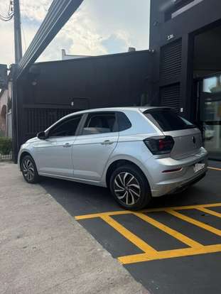 VOLKSWAGEN-POLO-2023