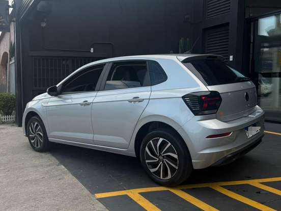 VOLKSWAGEN-POLO-1.0 170 TSI HIGHLINE AUTOMÁTICO VOLKSWAGEN-POLO-2023
