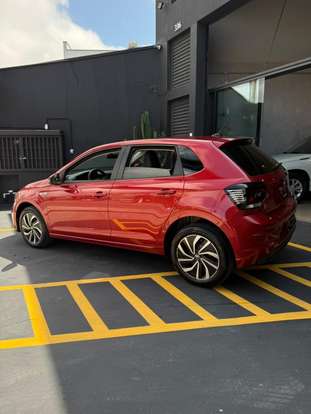 VOLKSWAGEN-POLO-2022