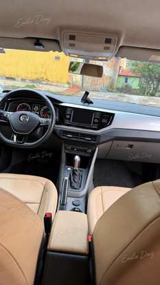 VOLKSWAGEN-POLO-1.0 200 TSI HIGHLINE AUTOMÁTICO VOLKSWAGEN-POLO-2017
