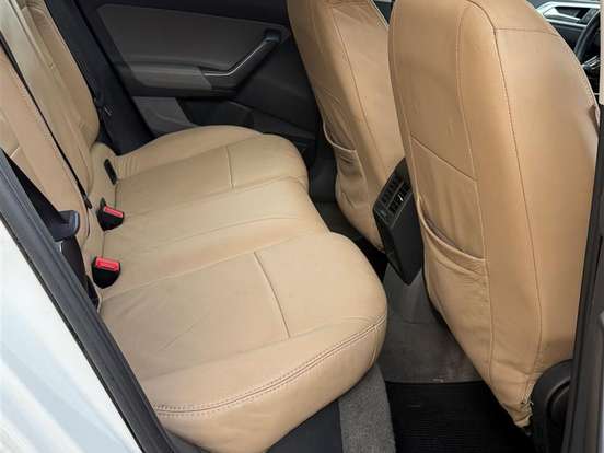 VOLKSWAGEN-POLO-1.0 200 TSI HIGHLINE AUTOMÁTICO VOLKSWAGEN-POLO-2017
