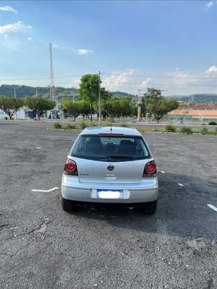 VOLKSWAGEN-POLO-2010