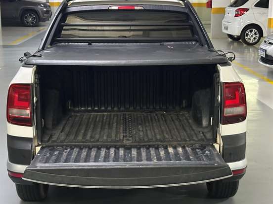 VOLKSWAGEN-SAVEIRO-2020