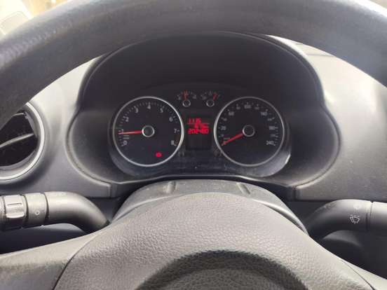 VOLKSWAGEN-SAVEIRO-2015