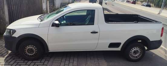 VOLKSWAGEN-SAVEIRO-2015