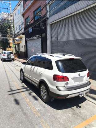 VOLKSWAGEN-SPACE CROSS-1.6 MSI 16V FLEX 4P AUTOMATIZADO VOLKSWAGEN-SPACE CROSS-2015