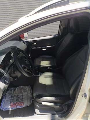 VOLKSWAGEN-SPACE CROSS-2015
