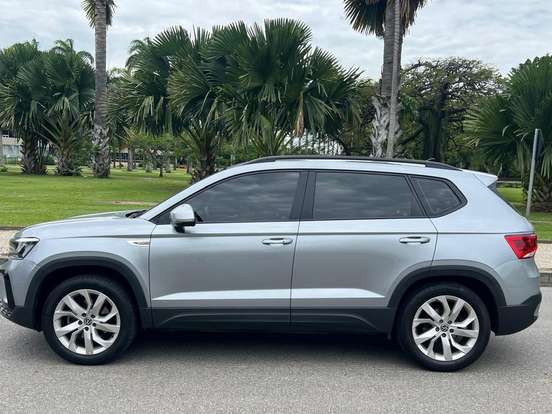 VOLKSWAGEN-TAOS-1.4 250 TSI TOTAL FLEX COMFORTLINE AUTOMÁTICO VOLKSWAGEN-TAOS-2022