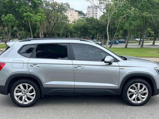 VOLKSWAGEN-TAOS-1.4 250 TSI TOTAL FLEX COMFORTLINE AUTOMÁTICO VOLKSWAGEN-TAOS-2022