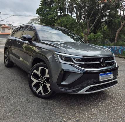 VOLKSWAGEN TAOS 1.4 250 TSI TOTAL FLEX HIGHLINE AUTOMÁTICO