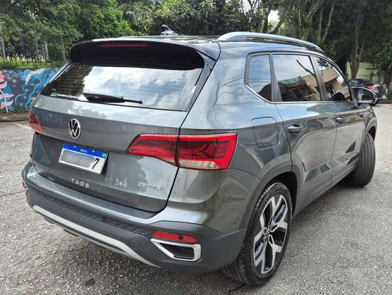 VOLKSWAGEN-TAOS-1.4 250 TSI TOTAL FLEX HIGHLINE AUTOMÁTICO VOLKSWAGEN-TAOS-2025