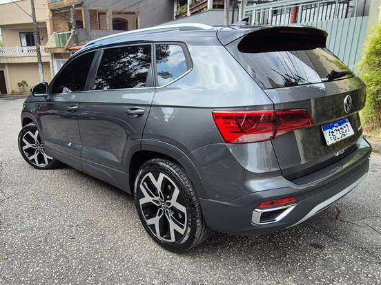 VOLKSWAGEN-TAOS-1.4 250 TSI TOTAL FLEX HIGHLINE AUTOMÁTICO VOLKSWAGEN-TAOS-2025
