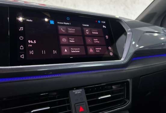 VOLKSWAGEN-TAOS-2021