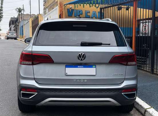 VOLKSWAGEN-TAOS-1.4 250 TSI TOTAL FLEX HIGHLINE AUTOMÁTICO VOLKSWAGEN-TAOS-2022
