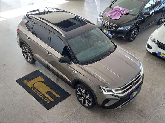 VOLKSWAGEN-TAOS-1.4 250 TSI TOTAL FLEX HIGHLINE AUTOMÁTICO VOLKSWAGEN-TAOS-2024