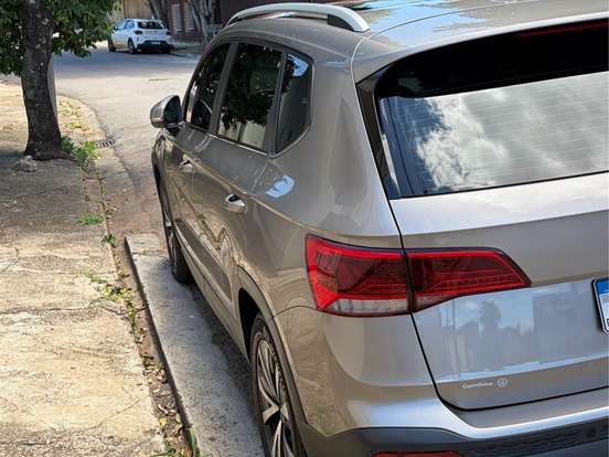 VOLKSWAGEN-TAOS-1.4 250 TSI TOTAL FLEX HIGHLINE AUTOMÁTICO VOLKSWAGEN-TAOS-2023