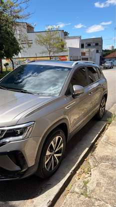 VOLKSWAGEN-TAOS-2023