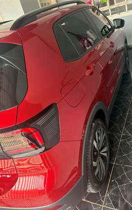 VOLKSWAGEN-T-CROSS-2022