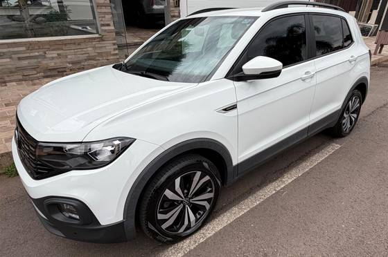 VOLKSWAGEN T-CROSS 1.0 200 TSI TOTAL FLEX COMFORTLINE AUTOMÁTICO