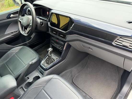 VOLKSWAGEN-T-CROSS-2022