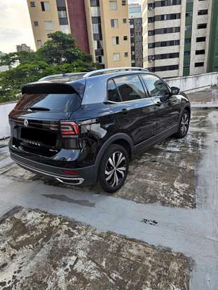 VOLKSWAGEN-T-CROSS-2020