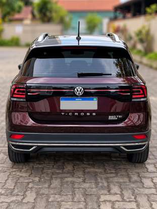 VOLKSWAGEN-T-CROSS-1.4 250 TSI TOTAL FLEX HIGHLINE AUTOMÁTICO VOLKSWAGEN-T-CROSS-2019