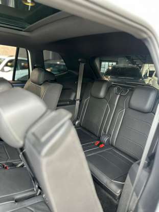 VOLKSWAGEN-TIGUAN-2023