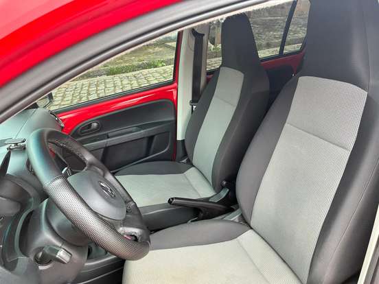 VOLKSWAGEN-UP-1.0 MPI TAKE UP 12V FLEX 4P MANUAL VOLKSWAGEN-UP-2015
