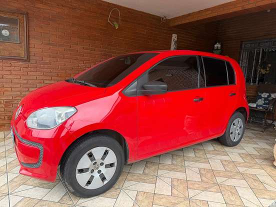 VOLKSWAGEN-UP-2015