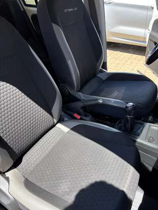 VOLKSWAGEN-UP-1.0 TSI HIGH UP 12V FLEX 4P MANUAL VOLKSWAGEN-UP-2017