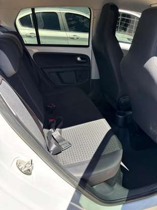 VOLKSWAGEN-UP-2017