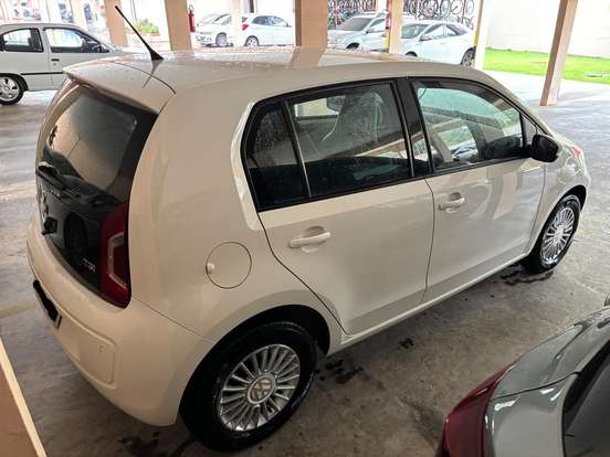 VOLKSWAGEN-UP-1.0 TSI MOVE UP 12V FLEX 4P MANUAL VOLKSWAGEN-UP-2016