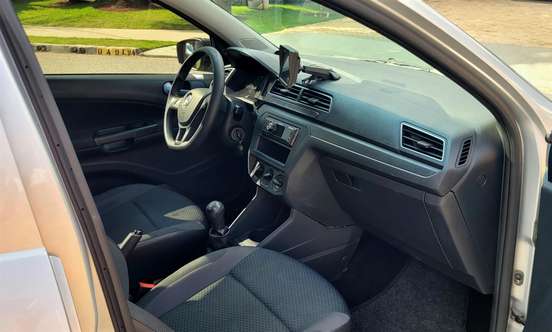 VOLKSWAGEN-VOYAGE-1.6 MSI TOTALFLEX TRENDLINE 4P MANUAL VOLKSWAGEN-VOYAGE-2018