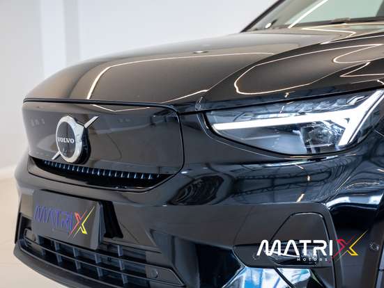 VOLVO-C40-2022