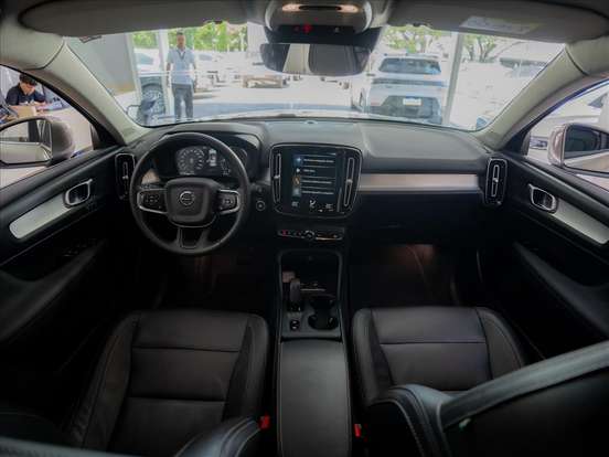 VOLVO-XC40-1.5 T5 RECHARGE MOMENTUM GEARTRONIC VOLVO-XC40-2021