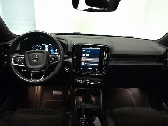 VOLVO-XC40-1.5 T5 RECHARGE R-DESIGN GEARTRONIC VOLVO-XC40-2021