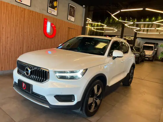 VOLVO XC40 2.0 T4 GASOLINA INSCRIPTION GEARTRONIC