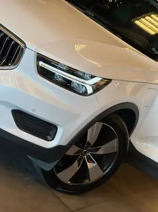 VOLVO-XC40-2.0 T4 GASOLINA INSCRIPTION GEARTRONIC VOLVO-XC40-2020