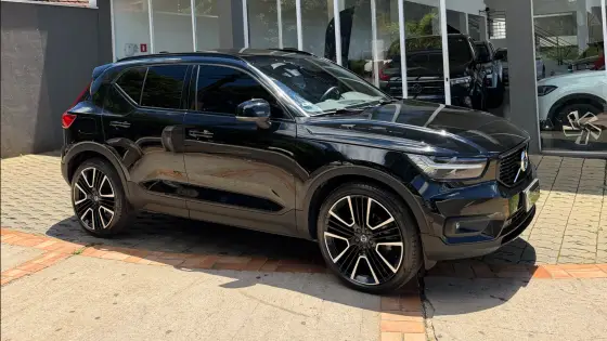VOLVO XC40 2.0 T5 GASOLINA R-DESIGN AWD GEARTRONIC